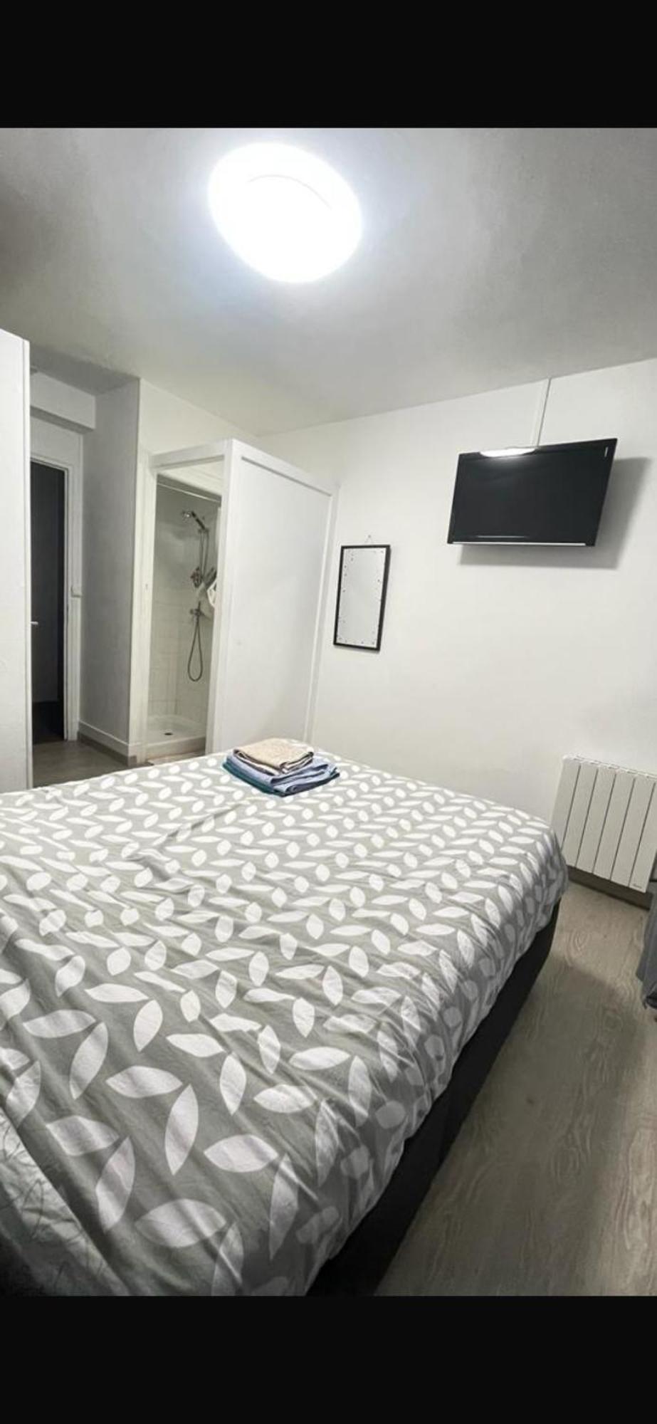 Chambre Double Beauvais Buitenkant foto
